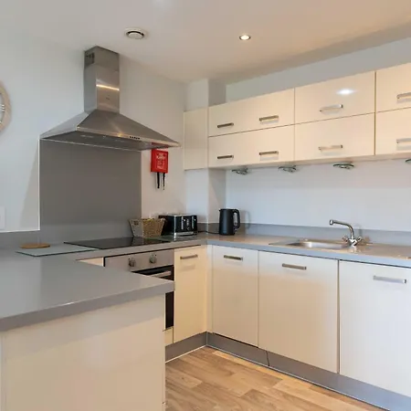 Cotels Centro - Central Location, Parking, Fibre Wifi, Smart Tv, Fully Equipped Kitchen Northampton Exterior foto