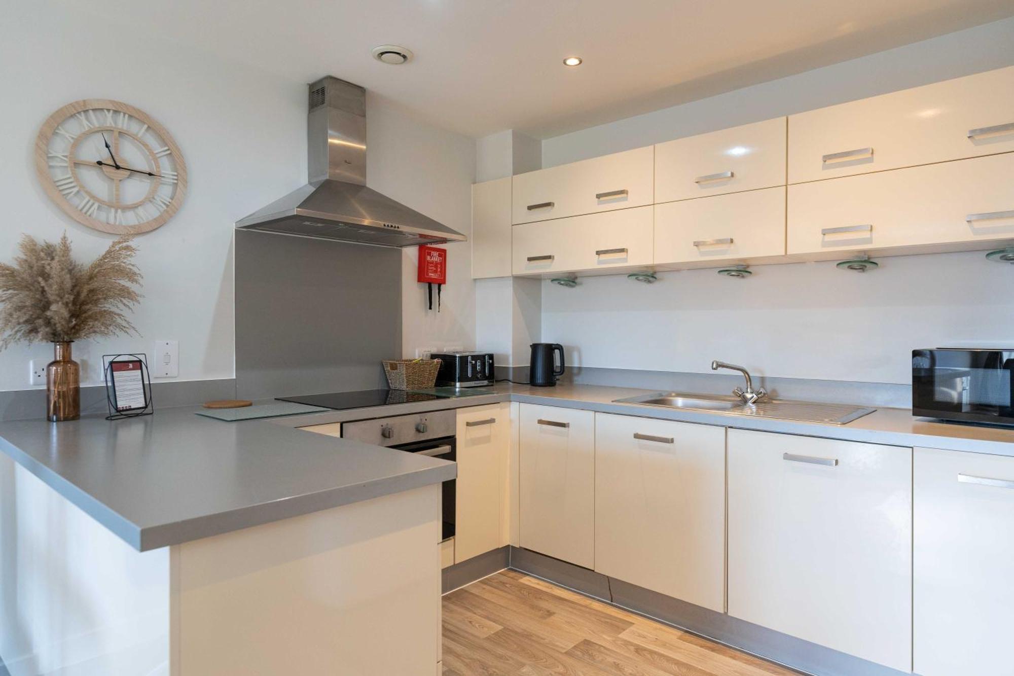 Cotels Centro - Location, Parking, Fibre Wifi, Smart Tv, Fully Equipped Kitchen
