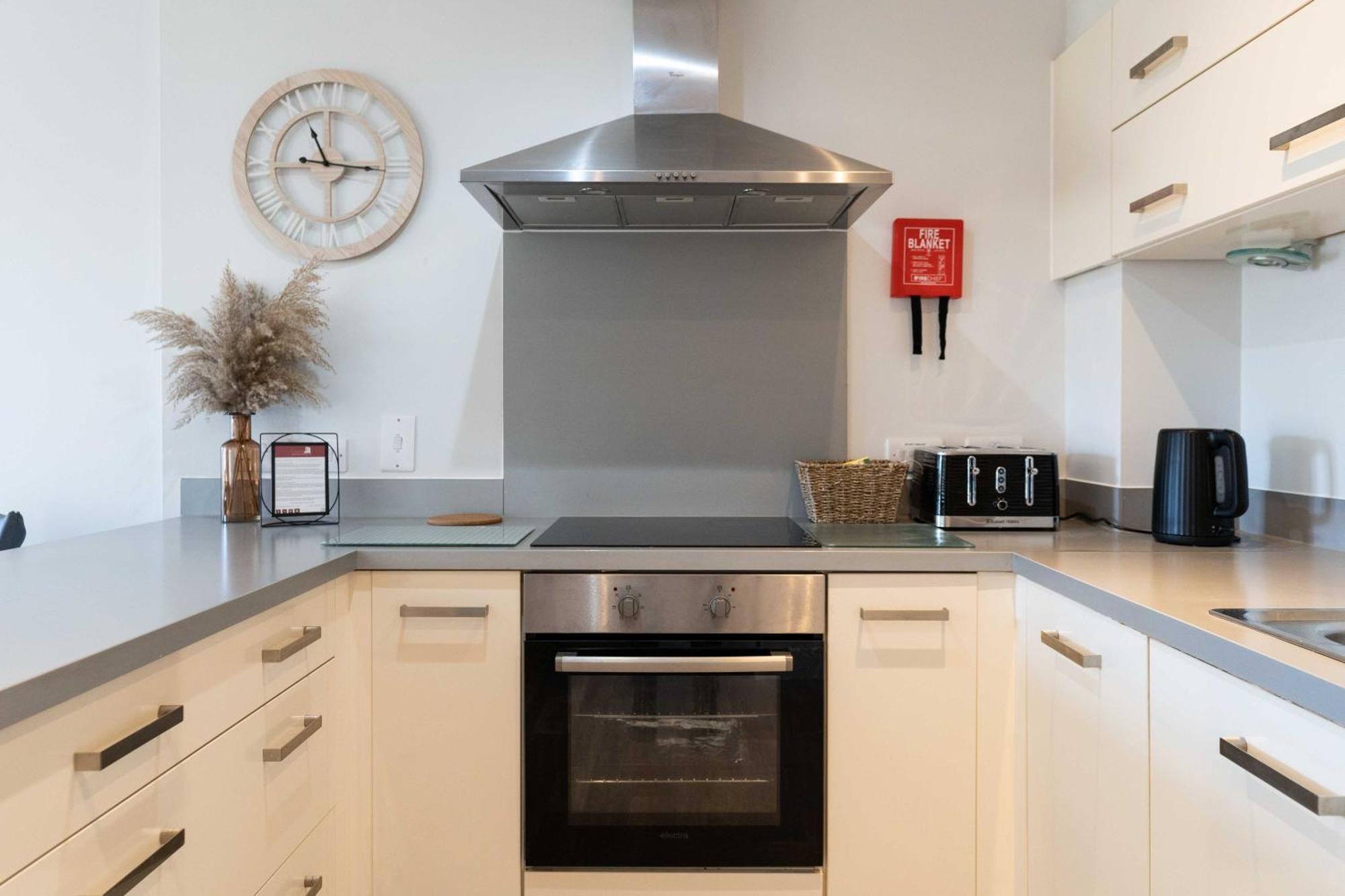 Cotels Centro - Location, Parking, Fibre Wifi, Smart Tv, Fully Equipped Kitchen Apartment