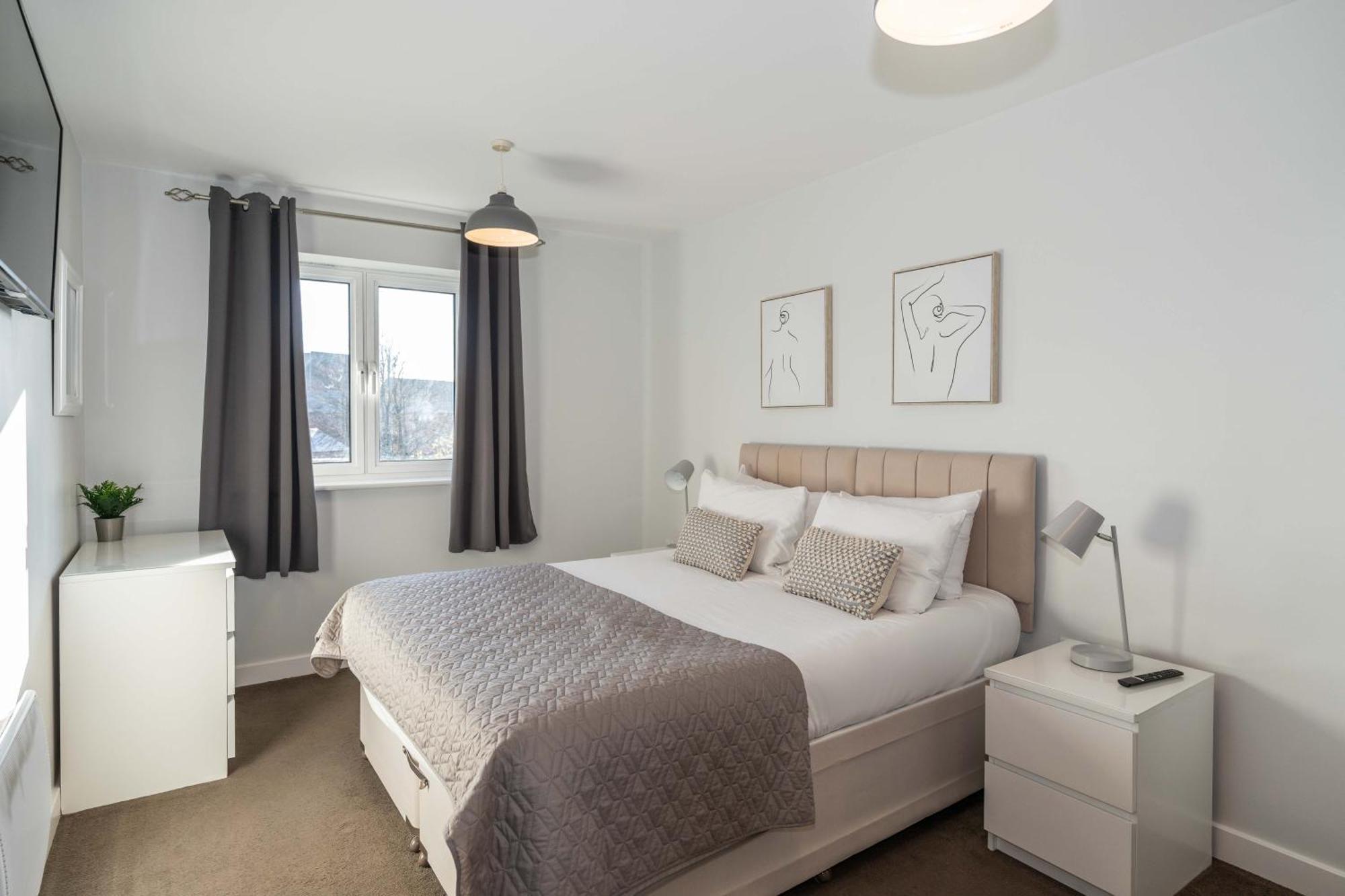 Cotels Centro - Location, Parking, Fibre Wifi, Smart Tv, Fully Equipped Kitchen Apartment *