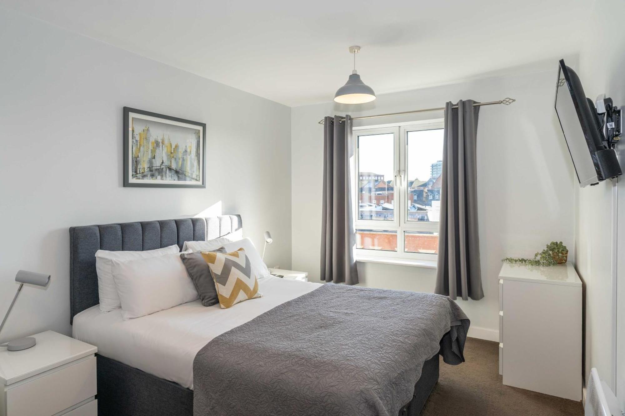 Cotels Centro - Location, Parking, Fibre Wifi, Smart Tv, Fully Equipped Kitchen Apartment Northampton