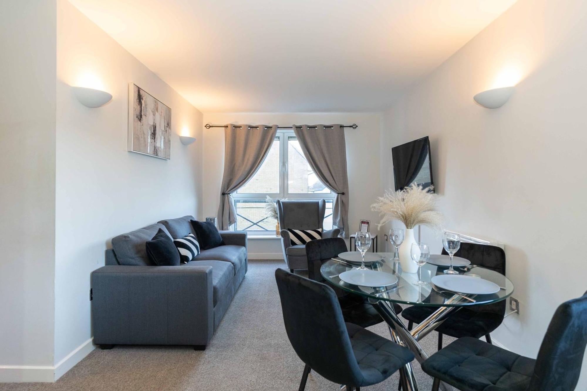 Apartment Cotels Centro - Location, Parking, Fibre Wifi, Smart Tv, Fully Equipped Kitchen *