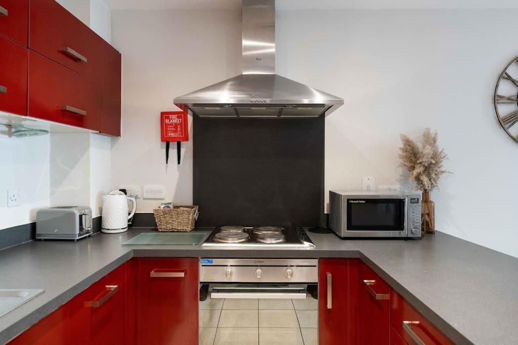Cotels Centro - Location, Parking, Fibre Wifi, Smart Tv, Fully Equipped Kitchen Apartment *