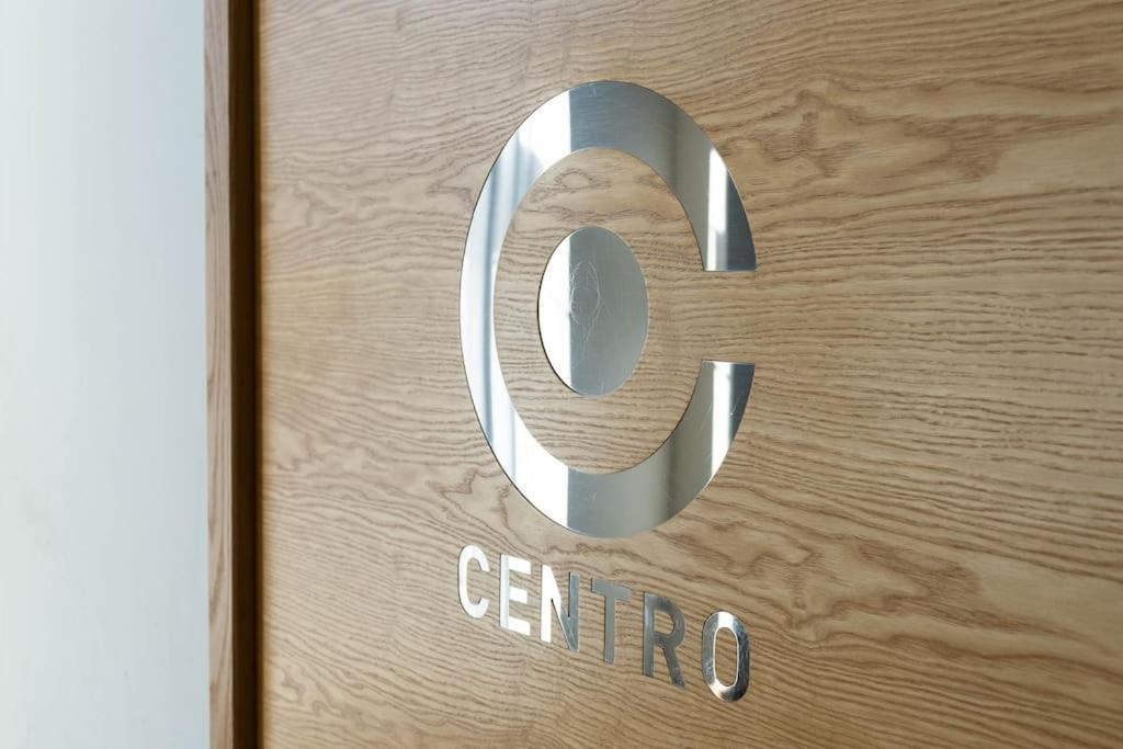 Apartment Cotels Centro - Location, Parking, Fibre Wifi, Smart Tv, Fully Equipped Kitchen Northampton